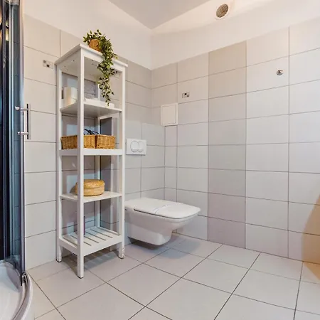 Jantar, Sun & Snow アパート