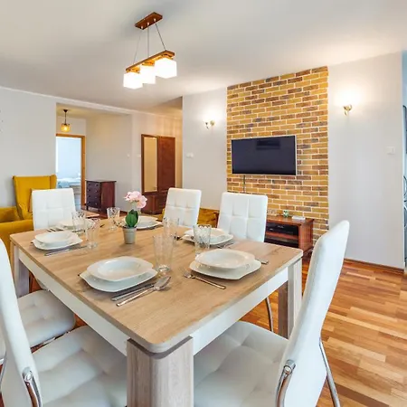 Jantar, Sun & Snow * קולובז'ג