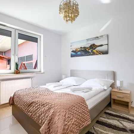 Jantar, Sun & Snow * קולובז'ג